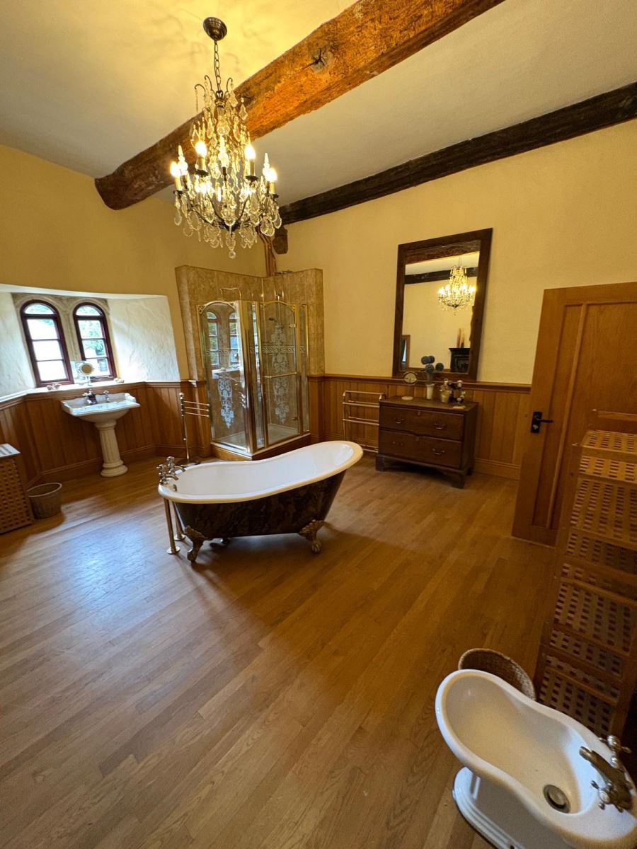 Pencoed House Estate gallery image 8