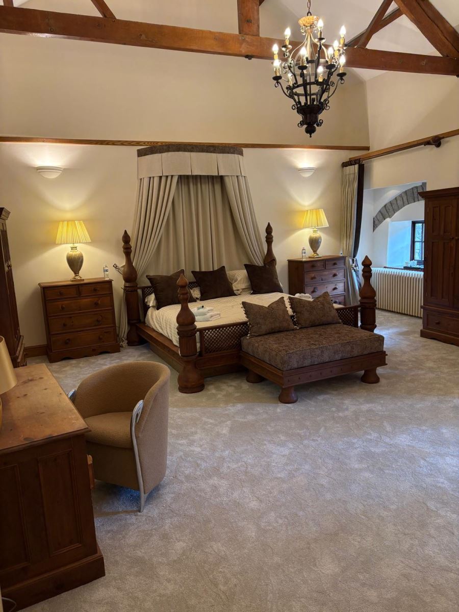Pencoed House Estate gallery image 9